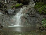 Vodopádek v údolí potoka Dírka